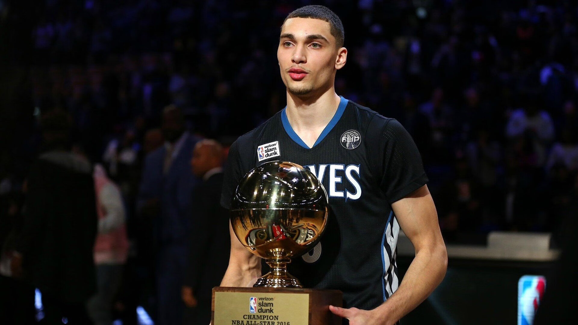 乔治数据爆表快船东部前四稳固,乔治快船续约