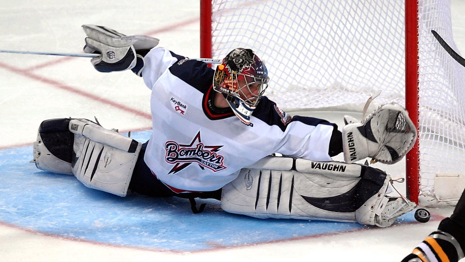 骑士全员参与视频回顾找出防守漏洞,骑士队防守太搞笑了